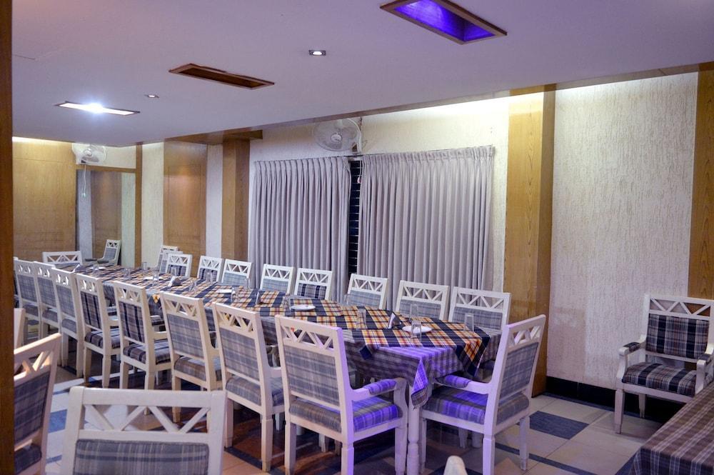 Uni Resort Cox's Bazar Ngoại thất bức ảnh